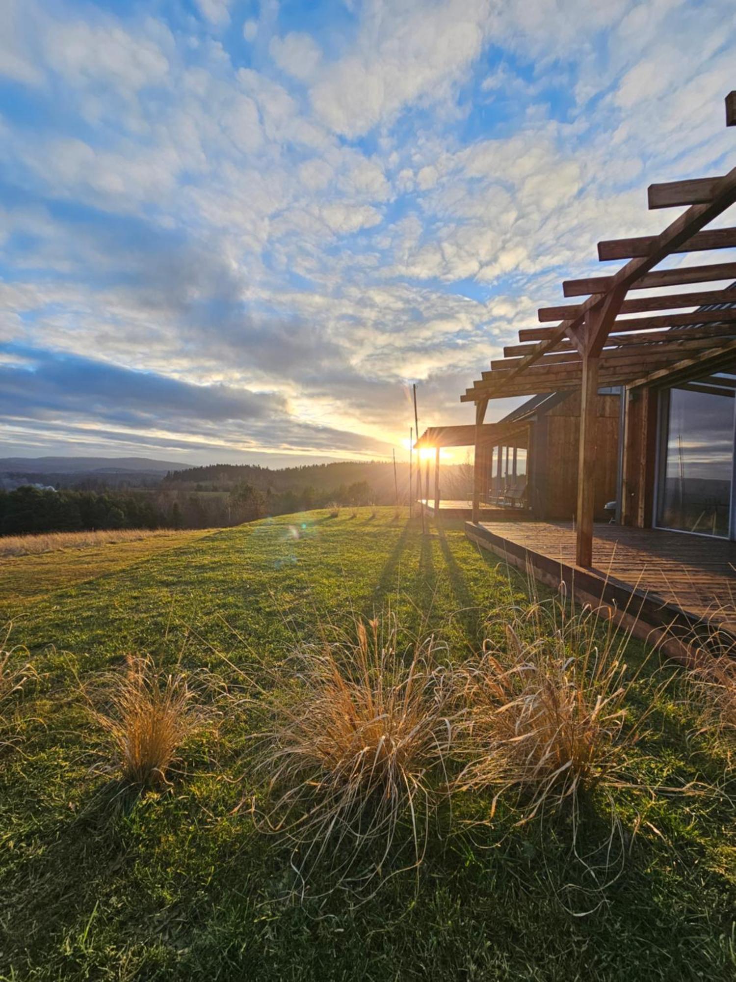Widokowe Stodoly Bieszczady Villa Lesko Exterior foto